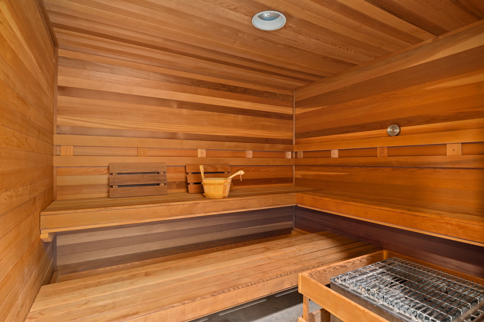 Burnt Pines Facility Sauna